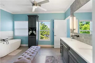 1710 Point Pleasant Ave W, Bradenton, FL 34205 - Photo 41