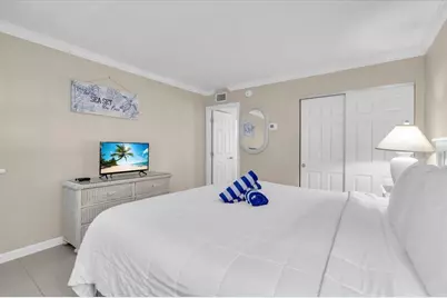 5841 Gulf Of Mexico Drive #244, Longboat Key, FL 34228 - Photo 19