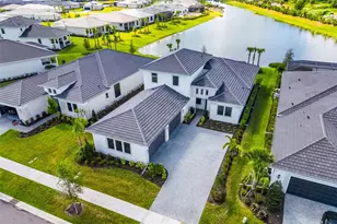 4517 Mondrian Ct, Sarasota, FL 34240 - Photo 9