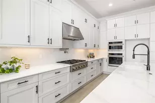 4517 Mondrian Ct, Sarasota, FL 34240 - Photo 17