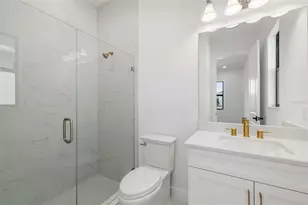 4517 Mondrian Ct, Sarasota, FL 34240 - Photo 13