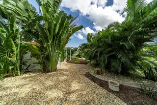 2830 10th St, Englewood, FL 34224 - Photo 37