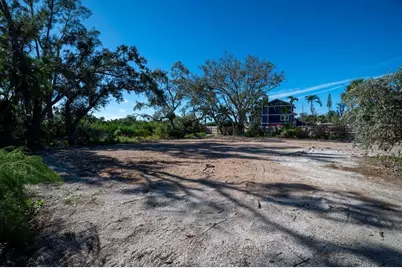 7676 Midnight Pass Road, Sarasota, FL 34242 - Photo 19