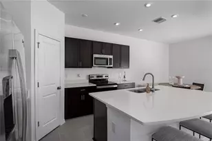 6345 Willowside St, Palmetto, FL 34221 - Photo 9