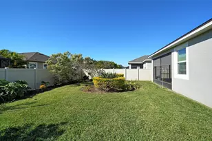 11211 Spring Gate Trail, Lakewood Ranch, FL 34211 - Photo 37
