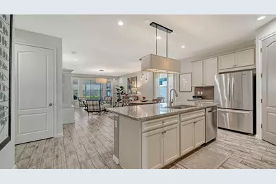 11211 Spring Gate Trail, Lakewood Ranch, FL 34211 - Photo 9