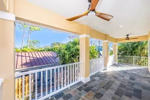 907 Riviera St, Venice, FL 34285 - Photo 7