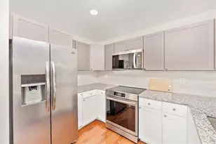 907 Riviera St, Venice, FL 34285 - Photo 21