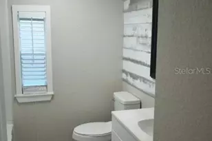 608 River Village Dr, Tarpon Springs, FL 34689 - Photo 11