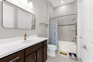 7140 Woodville Cv, Bradenton, FL 34202 - Photo 7