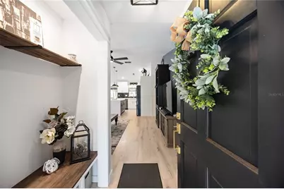 5707 Deer Hollow Lane W, Sarasota, FL 34232 - Photo 5