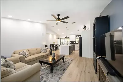 5707 Deer Hollow Lane W, Sarasota, FL 34232 - Photo 7