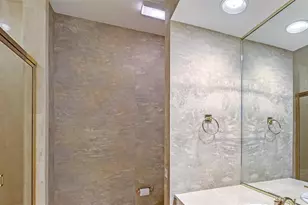 1241 Gulf of Mexico Dr, Longboat Key, FL 34228 - Photo 31