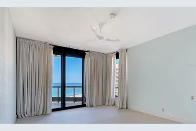 1241 Gulf Of Mexico Drive #804, Longboat Key, FL 34228 - Photo 23
