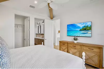 2105 Avenue C, Bradenton Beach, FL 34217 - Photo 19