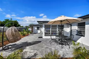 7304 Claries Dr, Sarasota, FL 34243 - Photo 51