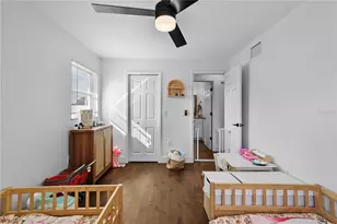 7304 Claries Dr, Sarasota, FL 34243 - Photo 43