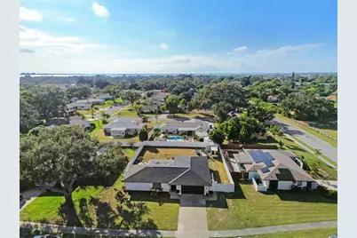 7304 Claries Drive, Sarasota, FL 34243 - Photo 5