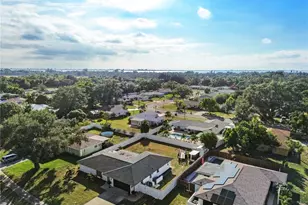 7304 Claries Dr, Sarasota, FL 34243 - Photo 63