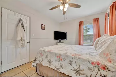605 51st Street W, Bradenton, FL 34209 - Photo 19