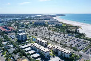 925 Beach Rd, Sarasota, FL 34242 - Photo 3