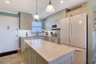 925 Beach Rd, Sarasota, FL 34242 - Photo 13