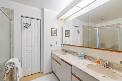 311 Oak Hill Way #26, Sarasota, FL 34232 - Photo 15