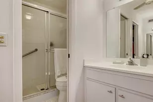 1621 Clower Creek Dr, Sarasota, FL 34231 - Photo 27