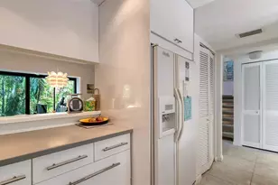 1621 Clower Creek Dr, Sarasota, FL 34231 - Photo 17