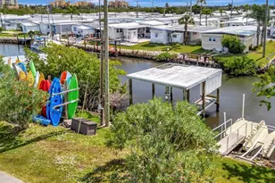 247 Palm Ln, Palmetto, FL 34221 - Photo 15