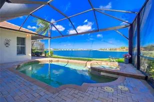 6631 Waters Edge Way, Lakewood Ranch, FL 34202 - Photo 39