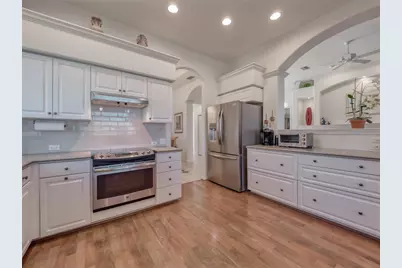 6631 Waters Edge Way, Lakewood Ranch, FL 34202 - Photo 25