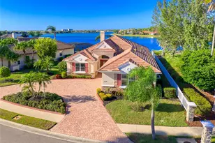 6631 Waters Edge Way, Lakewood Ranch, FL 34202 - Photo 7