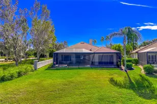 6631 Waters Edge Way, Lakewood Ranch, FL 34202 - Photo 37