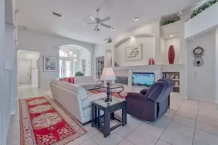 6631 Waters Edge Way, Lakewood Ranch, FL 34202 - Photo 17