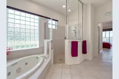 6631 Waters Edge Way, Lakewood Ranch, FL 34202 - Photo 55