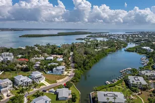 6810 Longboat Dr S, Longboat Key, FL 34228 - Photo 17