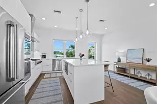 6810 Longboat Dr S, Longboat Key, FL 34228 - Photo 17