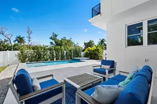 6810 Longboat Dr S, Longboat Key, FL 34228 - Photo 27