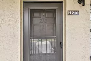 515 30th Ave W, Bradenton, FL 34205 - Photo 5
