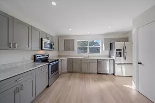 1543 20th St, Sarasota, FL 34234 - Photo 13