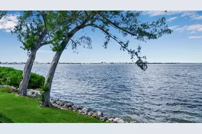 3840 Mariners Way #514A, Cortez, FL 34215 - Photo 5