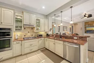 8057 Rio Bella Pl, Bradenton, FL 34201 - Photo 17