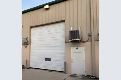 121 Triple Diamond Boulevard #4, North Venice, FL 34275 - Photo 3