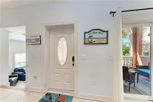 4003 5th Ave, Holmes Beach, FL 34217 - Photo 9