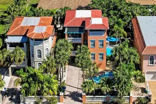 4003 5th Ave, Holmes Beach, FL 34217 - Photo 3