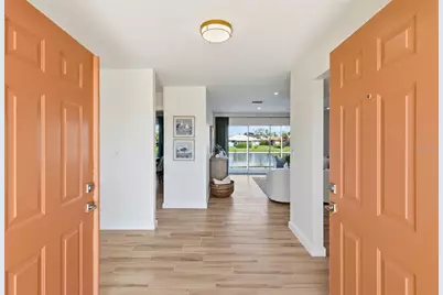 8711 51st Avenue W, Bradenton, FL 34210 - Photo 5