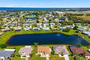 8711 51st Ave W, Bradenton, FL 34210 - Photo 35