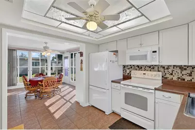 14 Strathmore Boulevard #14, Sarasota, FL 34233 - Photo 15