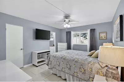 14 Strathmore Boulevard #14, Sarasota, FL 34233 - Photo 17